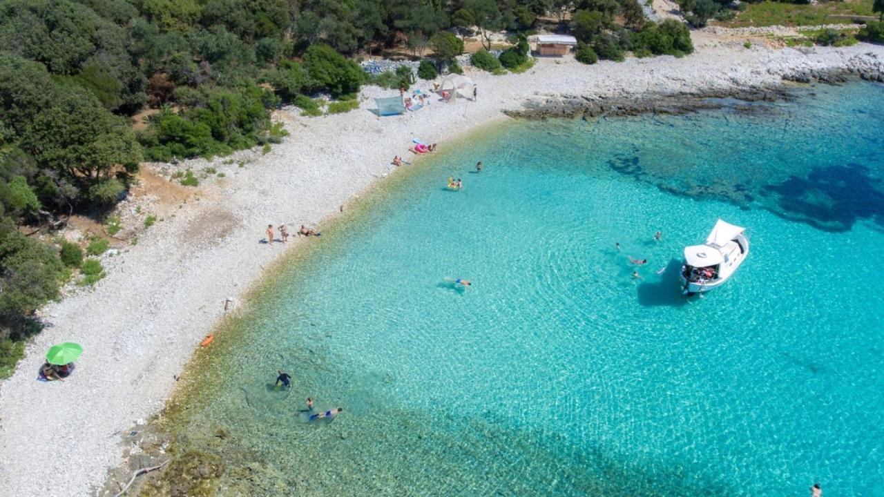 Beautiful Apartments Ksenija Mali Lošinj Eksteriør bilde